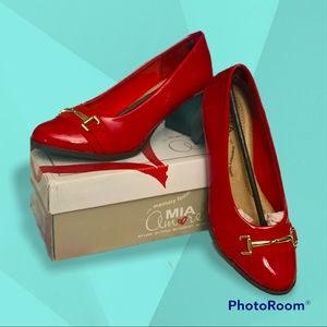 Mia amore red paton leather heels
